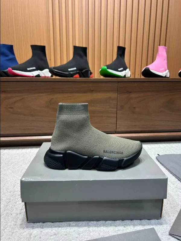 BALENCIAGA SPEED 2.0 RECYCLED KNIT SNEAKER – BB182 - Image 3