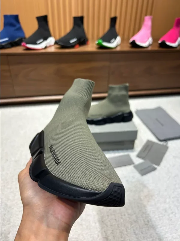 BALENCIAGA SPEED 2.0 RECYCLED KNIT SNEAKER – BB182 - Image 4