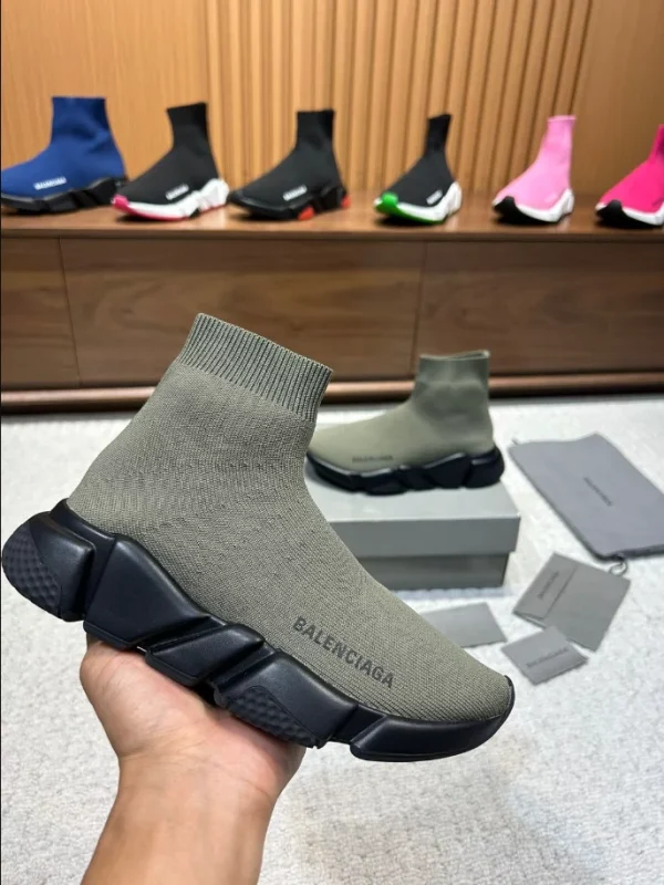 BALENCIAGA SPEED 2.0 RECYCLED KNIT SNEAKER – BB182 - Image 2