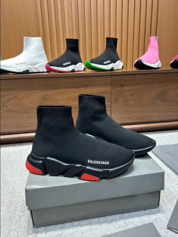 BALENCIAGA SPEED 2.0 RECYCLED KNIT SNEAKER – BB186
