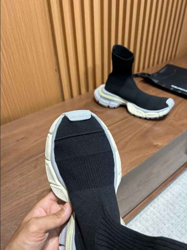 BALENCIAGA SPEED 3.0 SNEAKERS IN BLACK – BB167 - Image 6
