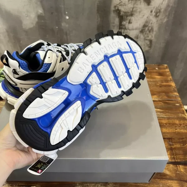 BALENCIAGA TRACK SNEAKERS – BB193 - Image 7