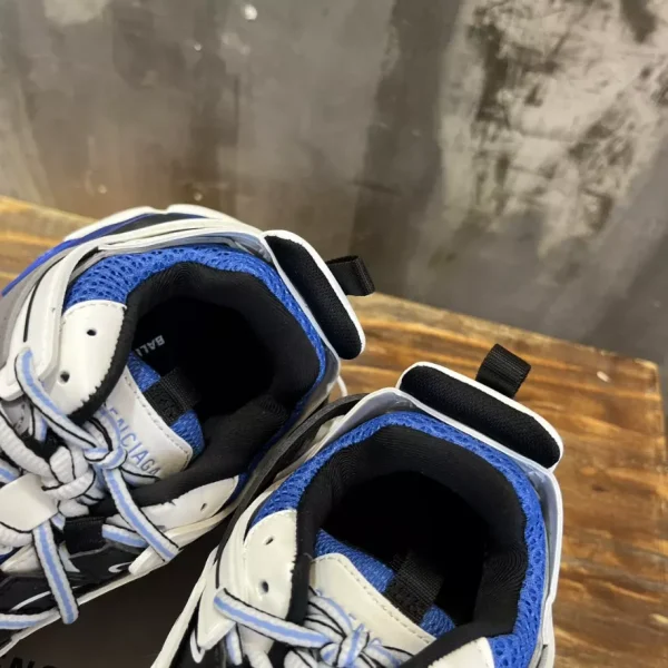 BALENCIAGA TRACK SNEAKERS – BB193 - Image 8