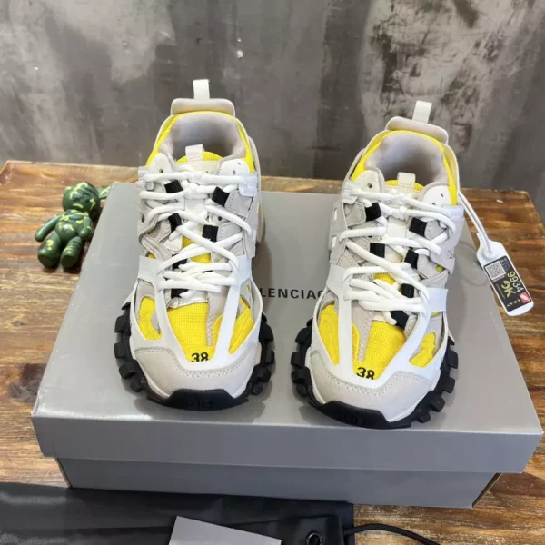 BALENCIAGA TRACK SNEAKERS – BB194 - Image 6
