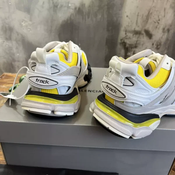 BALENCIAGA TRACK SNEAKERS – BB194 - Image 7