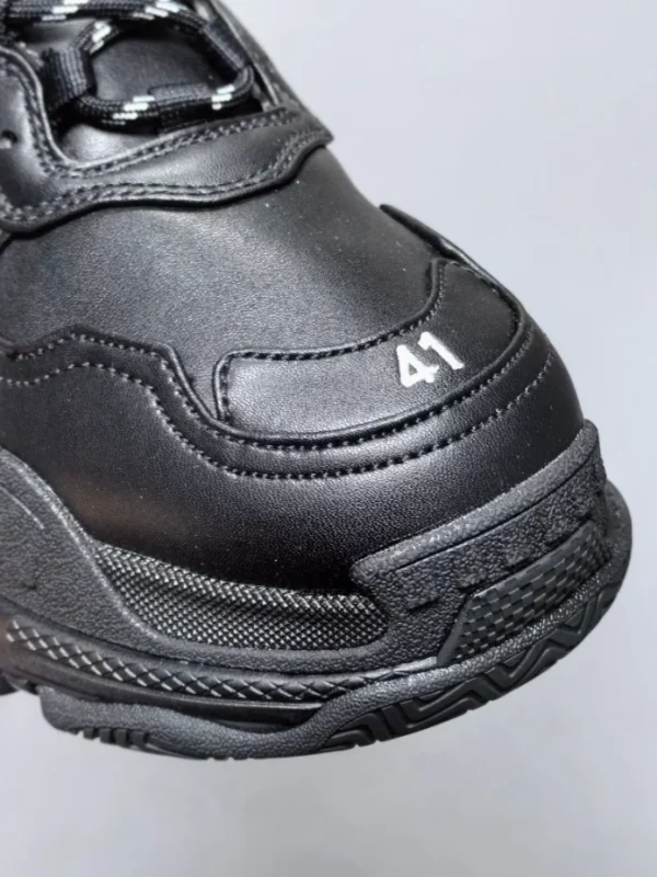 BALENCIAGA TRIPLE S SNEAKER DIY METAL IN BLACK/WHITE – BB231 - Image 6