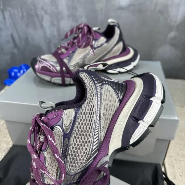 BALENCIAGA WOMEN’S 3XL SNEAKER – BB156 - Image 4