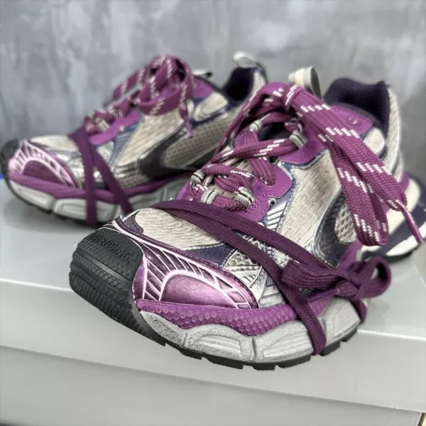 BALENCIAGA WOMEN’S 3XL SNEAKER – BB156 - Image 9