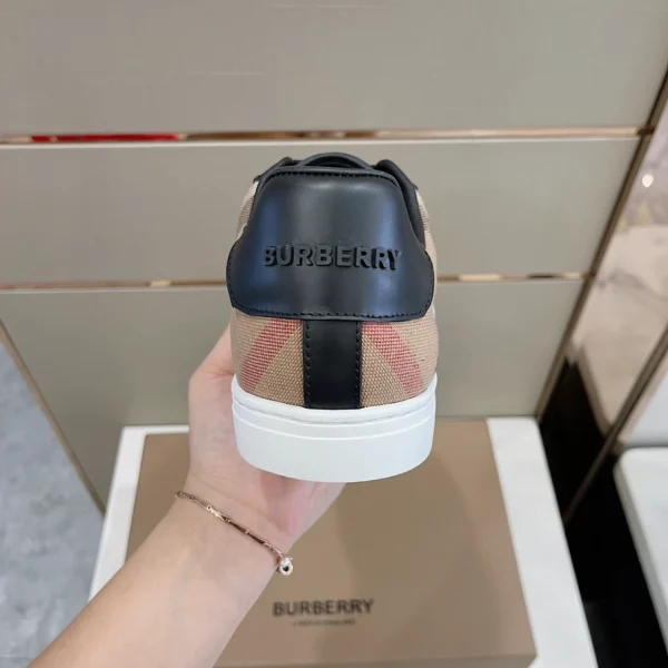 BURBERRY LEATHER AND CHECK COTTON SNEAKERS – BBR122 - Image 6