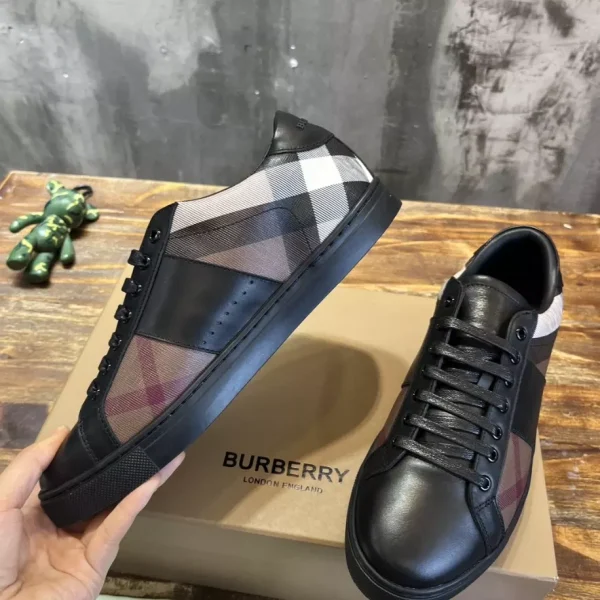 BURBERRY LEATHER AND CHECK COTTON SNEAKERS – BBR124 - Image 3