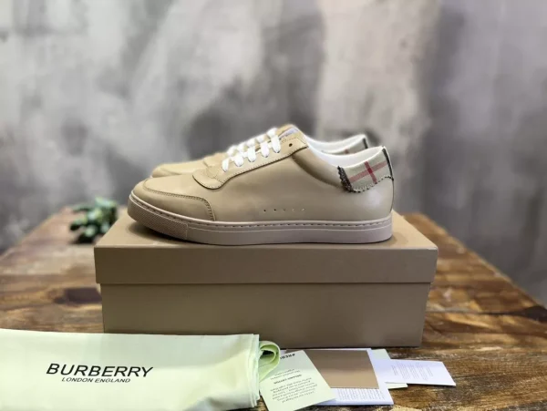 BURBERRY LEATHER, SUEDE AND VINTAGE CHECK COTTON SNEAKERS – BBR127