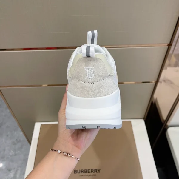 BURBERRY LOW-TOP SNEAKERS – BBR118 - Image 7