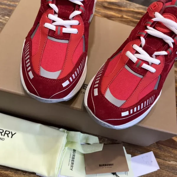 BURBERRY MEN’S LOGO MESH LOW-TOP SNEAKERS – BBR128 - Image 7