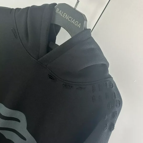Balenciaga 3B Stencil Hoodie Medium Fit in Black – SBH014 - Image 7