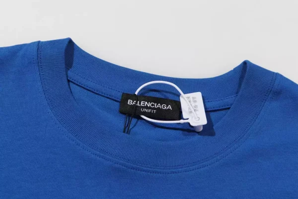 Balenciaga T-shirt – BBS090 - Image 3