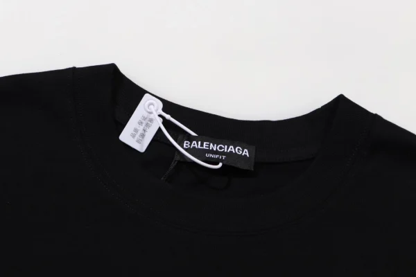 Balenciaga T-shirt – BBS093 - Image 7