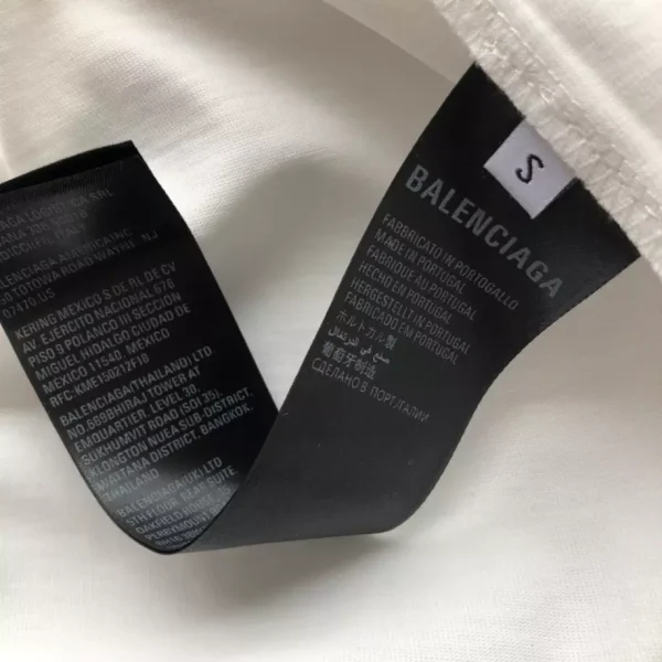 Balenciaga T-shirt – BBS100 - Image 4