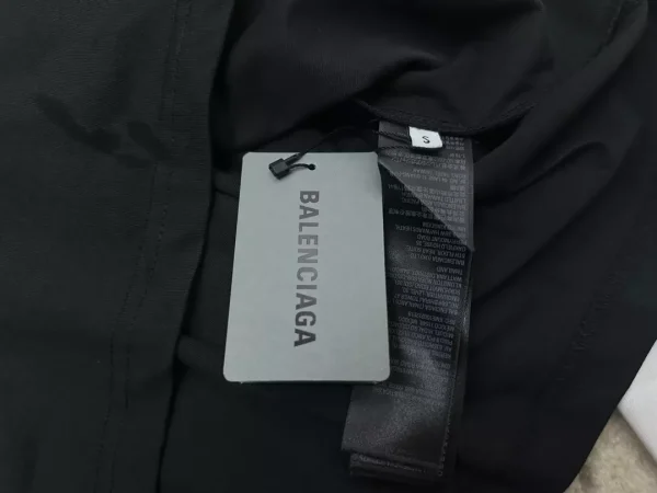 Balenciaga T-shirt – BBS113 - Image 6