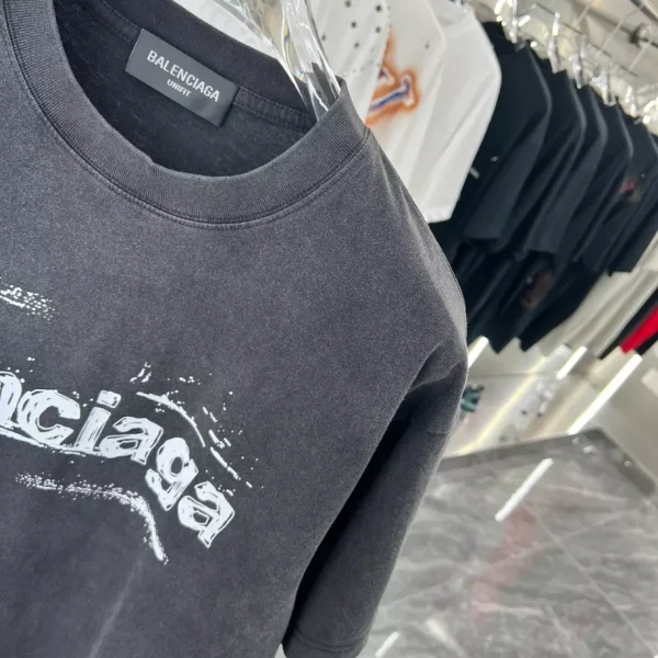 Balenciaga T-shirt – BBS118 - Image 4