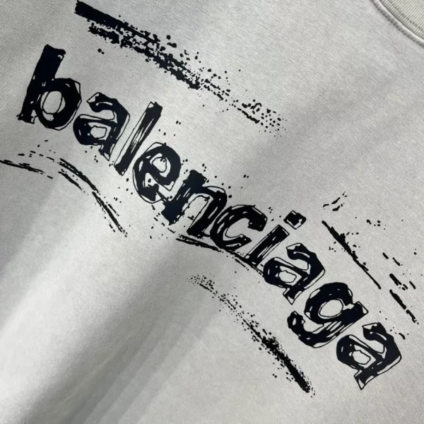 Balenciaga T-shirt – BBS119 - Image 4