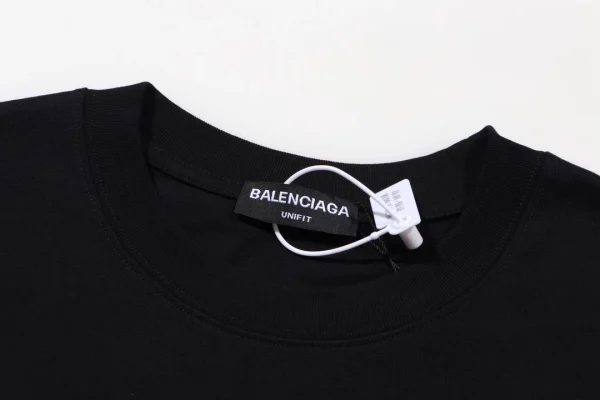 Balenciaga T-shirt – BBS124 - Image 6