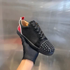 CHRISTIAN LOUBOUTIN LOUIS JUNIOR SPIKES – CL131