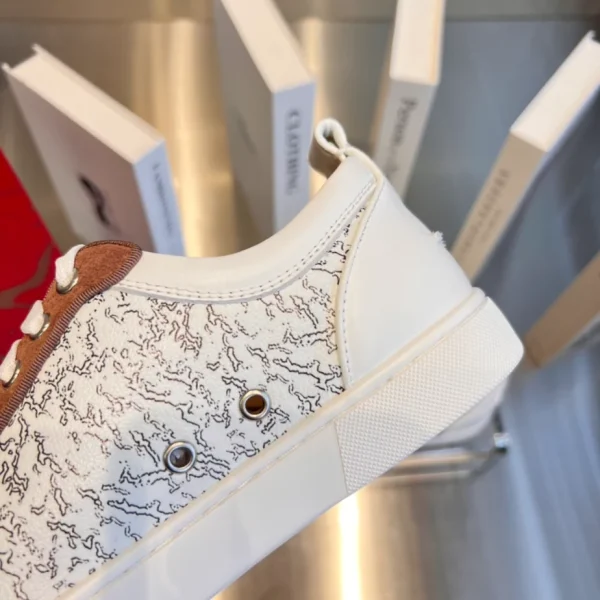 CHRISTIAN LOUBOUTIN LOUIS JUNIOR SPIKES – CL133 - Image 7