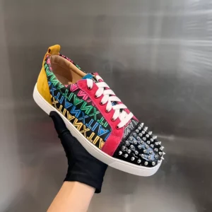 CHRISTIAN LOUBOUTIN LOUIS JUNIOR SPIKES – CL136