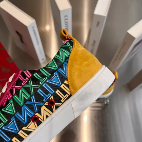 CHRISTIAN LOUBOUTIN LOUIS JUNIOR SPIKES – CL136 - Image 4