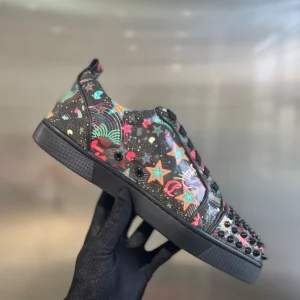 CHRISTIAN LOUBOUTIN LOUIS JUNIOR SPIKES – CL140