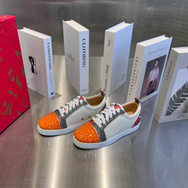 CHRISTIAN LOUBOUTIN LOUIS JUNIOR SPIKES – CL142 - Image 4