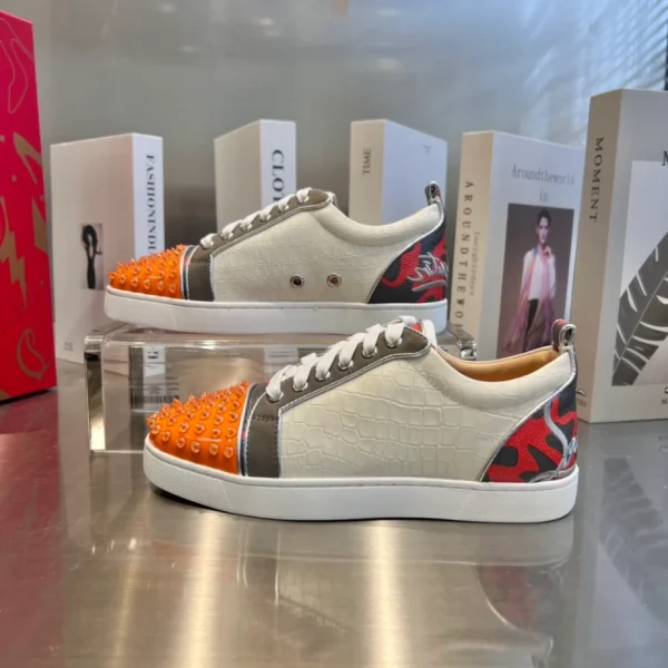 CHRISTIAN LOUBOUTIN LOUIS JUNIOR SPIKES – CL142 - Image 6