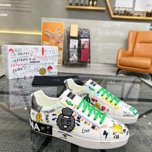 CHRISTIAN LOUBOUTIN LOW TOP SNEAKER – CL149