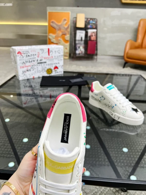 CHRISTIAN LOUBOUTIN LOW TOP SNEAKER – CL152 - Image 7