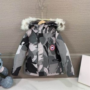 Canada Goose – CG008