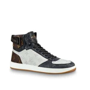 LOUIS VUITTON RIVOLI BOOTS – LSVT78