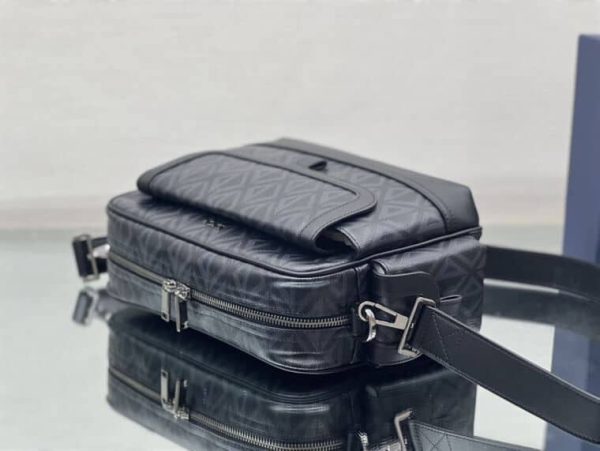 DIOR HIT THE ROAD MESSENGER BAG – DR016 - Image 4
