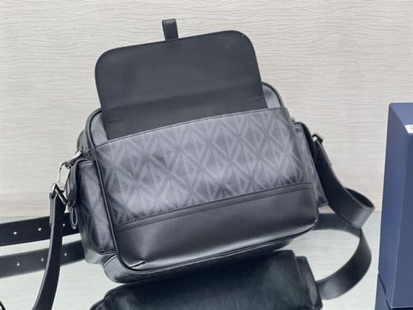 DIOR HIT THE ROAD MESSENGER BAG – DR016 - Image 7