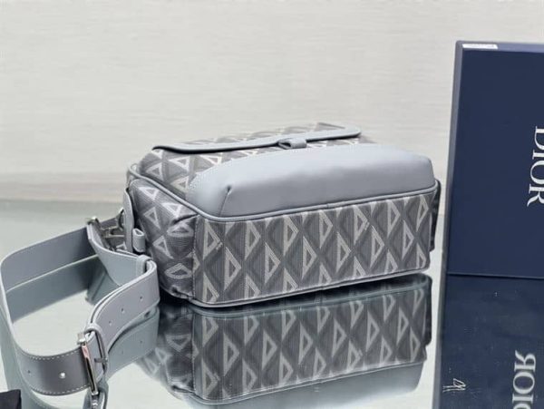 DIOR HIT THE ROAD MESSENGER BAG  – DR017 - Image 5