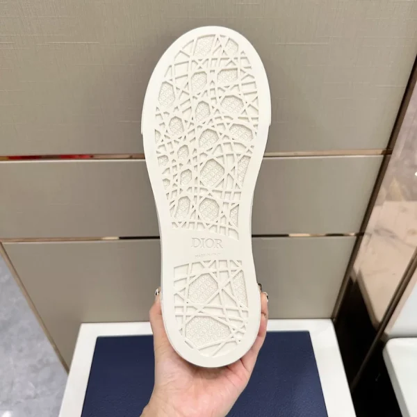 DIOR TEARS B33 SNEAKER – CD152 - Image 4