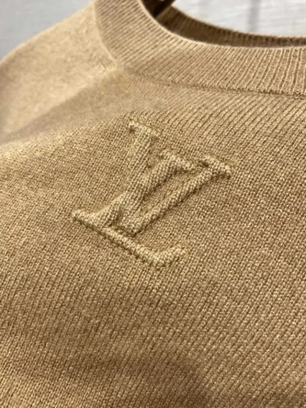 Embossed LV Cashmere Crewneck – SLV034 - Image 6