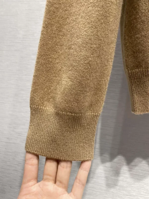 Embossed LV Cashmere Crewneck – SLV034 - Image 10
