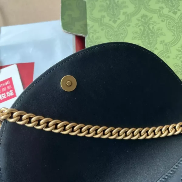 GG MARMONT MATELASSÉ CHAIN MINI BAG – GC46 - Image 8