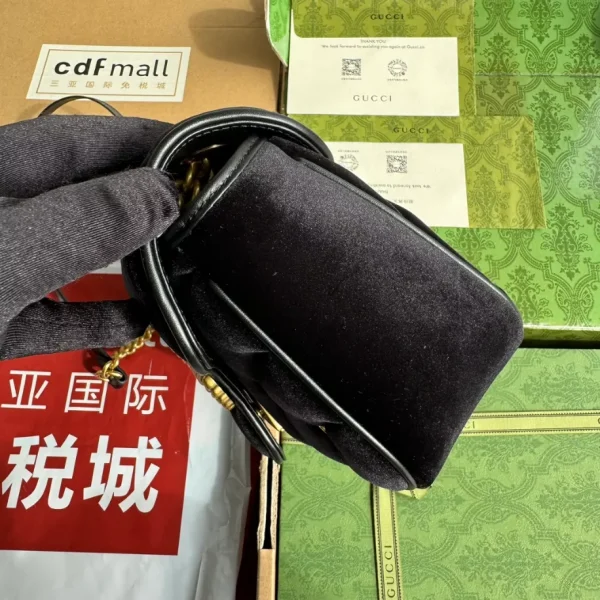 GG MARMONT SMALL SHOULDER BAG – GC29 - Image 9