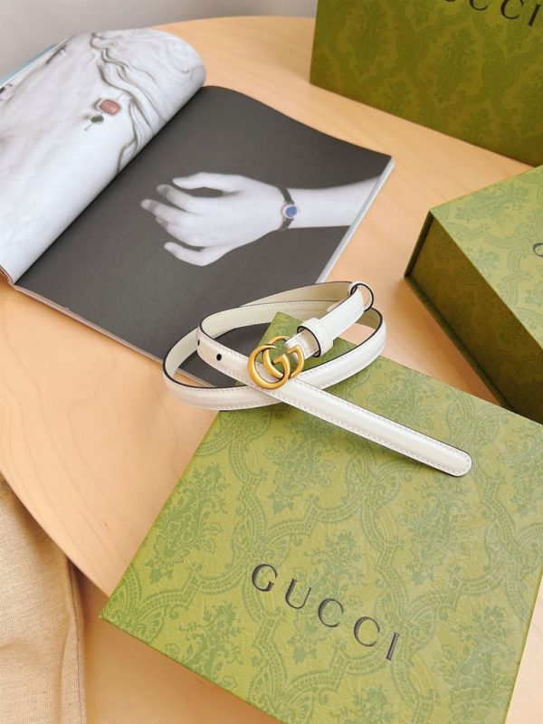 GUCCI THIN PATENT DOUBLE G BELT WHITE LEATHER  – B0179 - Image 3