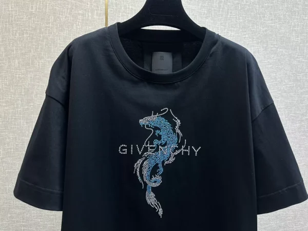 Givenchy  T-shirt – GVS63 - Image 5