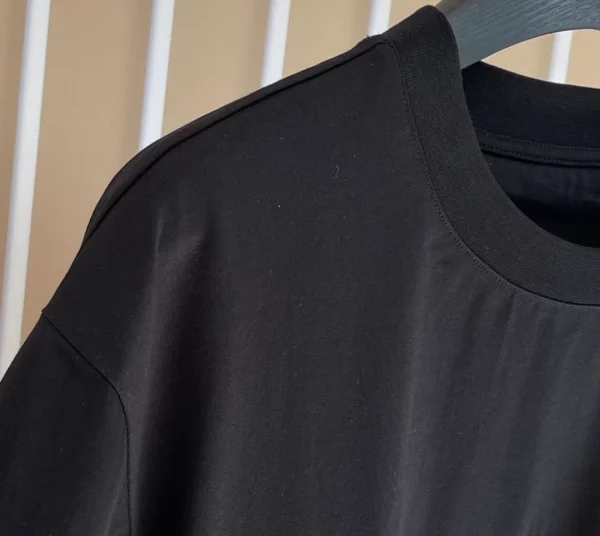 Givenchy T-shirt – GVS71 - Image 6