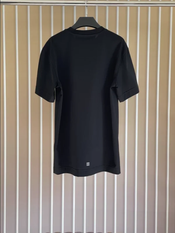 Givenchy T-shirt – GVS71 - Image 8