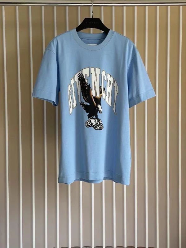 Givenchy T-shirt – GVS49