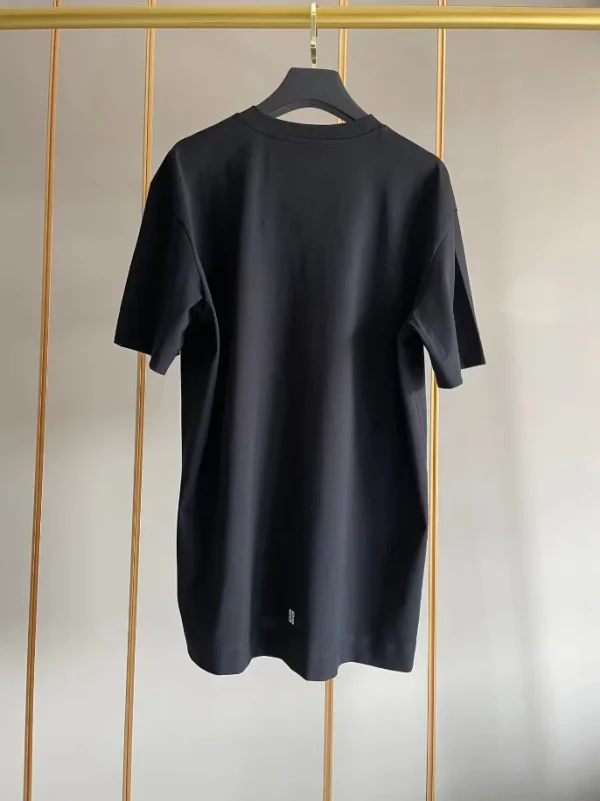 Givenchy T-shirt – GVS55 - Image 2